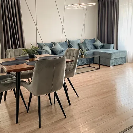 Mohost Blue Moon شقة