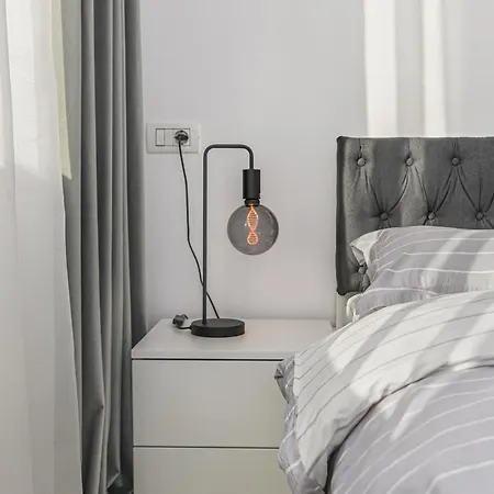 Mohost Blue Moon براشوف