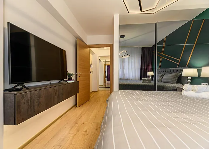 Апартаменти Mohost Blue Moon