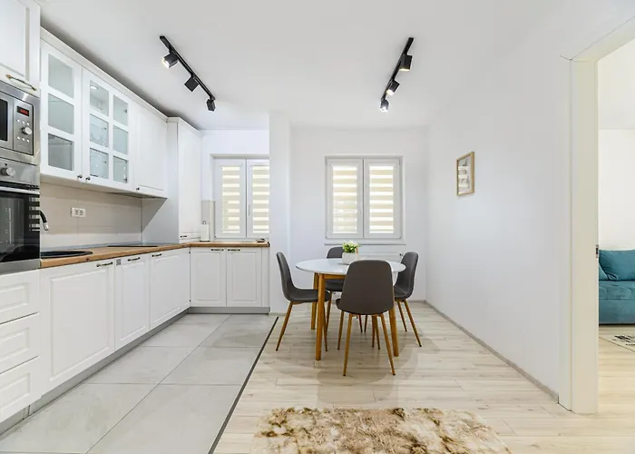 Mohost Blue Moon * Брашов