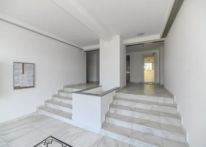 Mohost Blue Moon Apartment